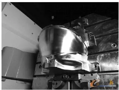 常用的摩托車頭盔鏡片模具三線立式加工中心850plus做出來的！(圖5)